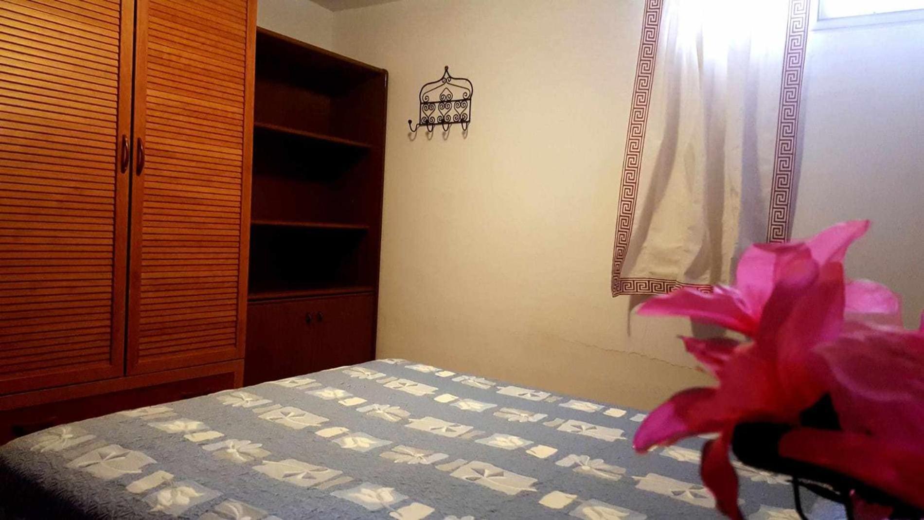 El Rincon De Clara Villa Almuñécar Værelse billede